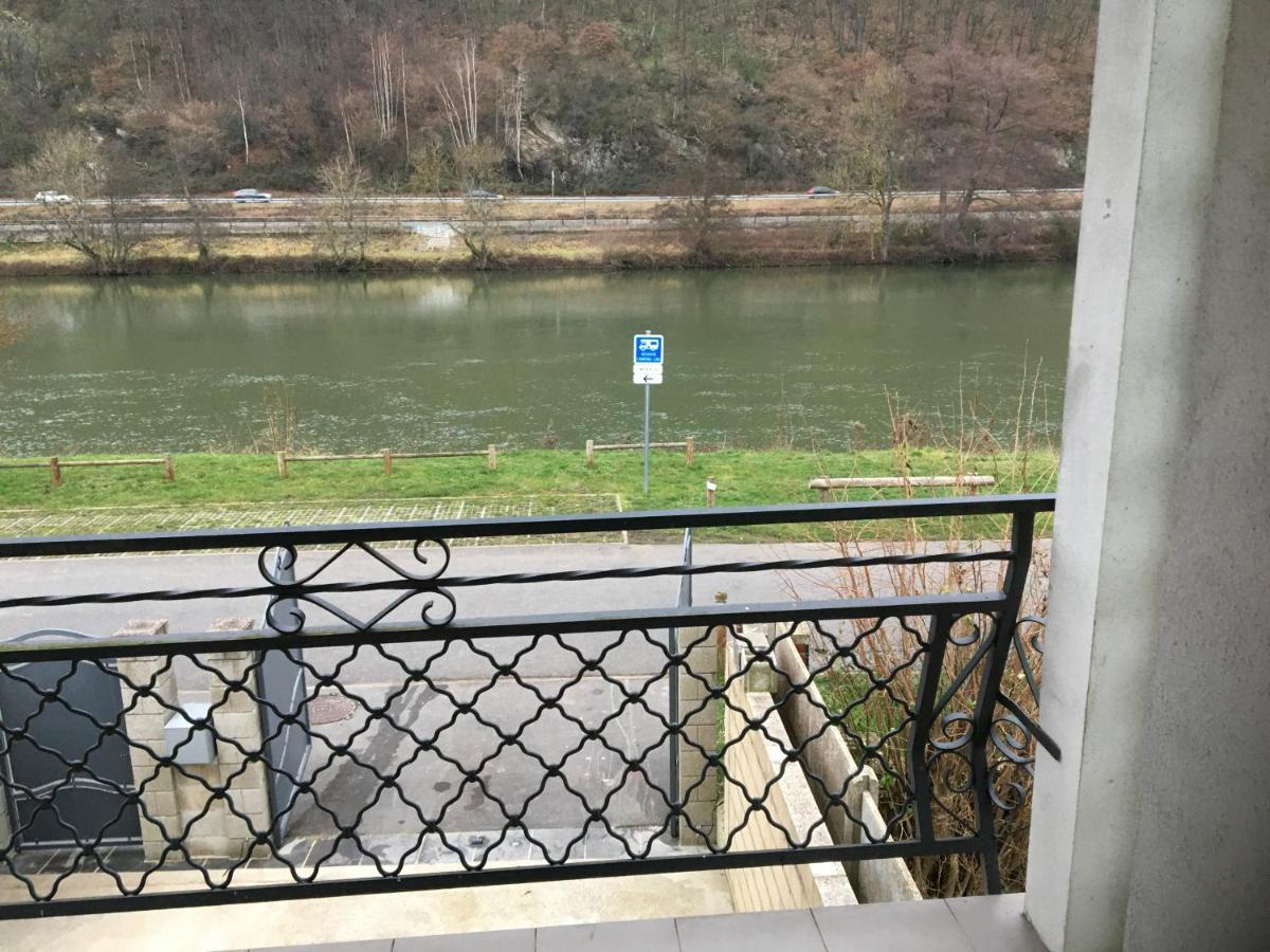 La Rose Sur Meuse Villa Haybes Eksteriør bilde